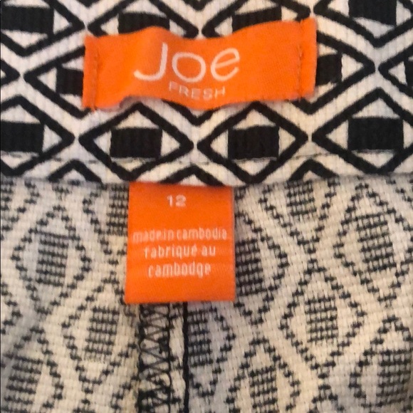 Joe fresh black & white shorts. Flat front 12 new - Picture 2 of 3